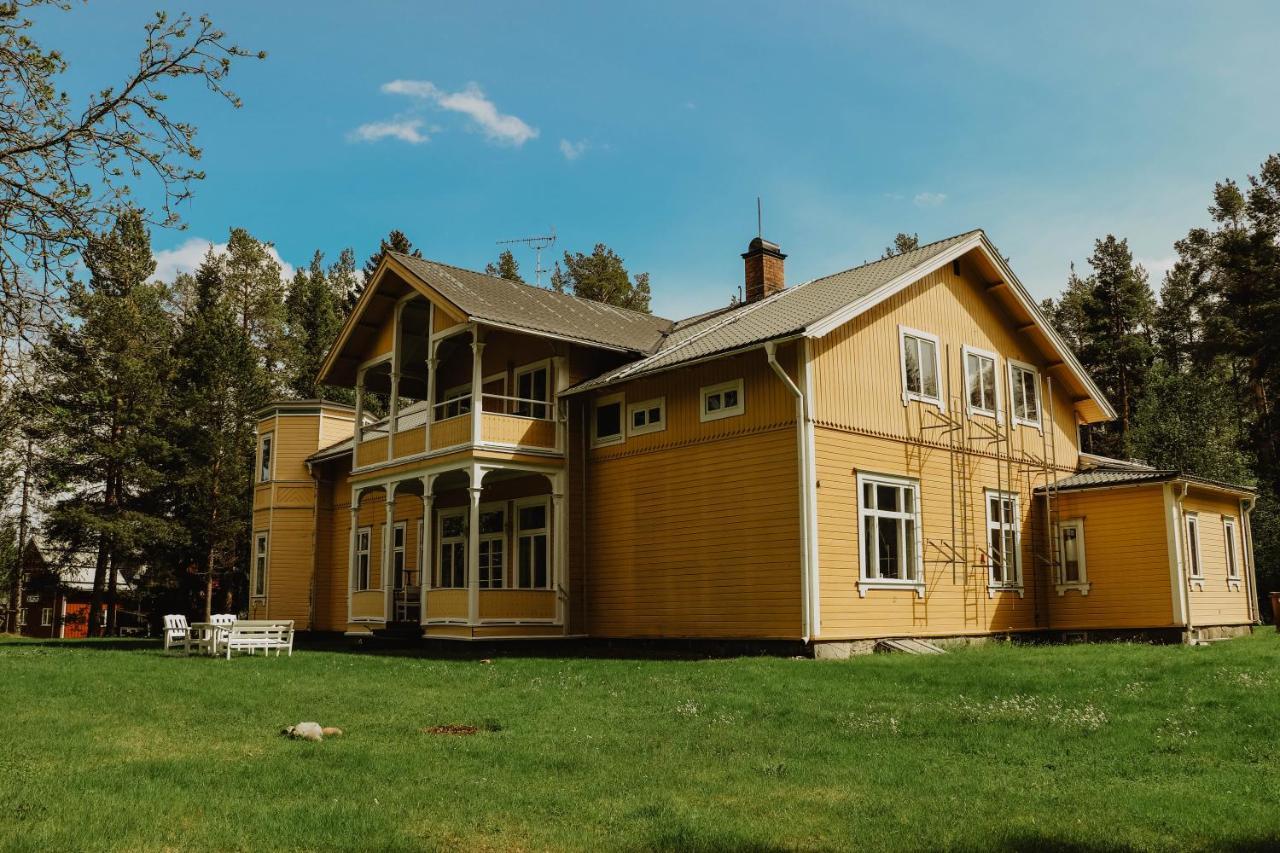 Bed and Breakfast Turistgarden Saerna Екстер'єр фото