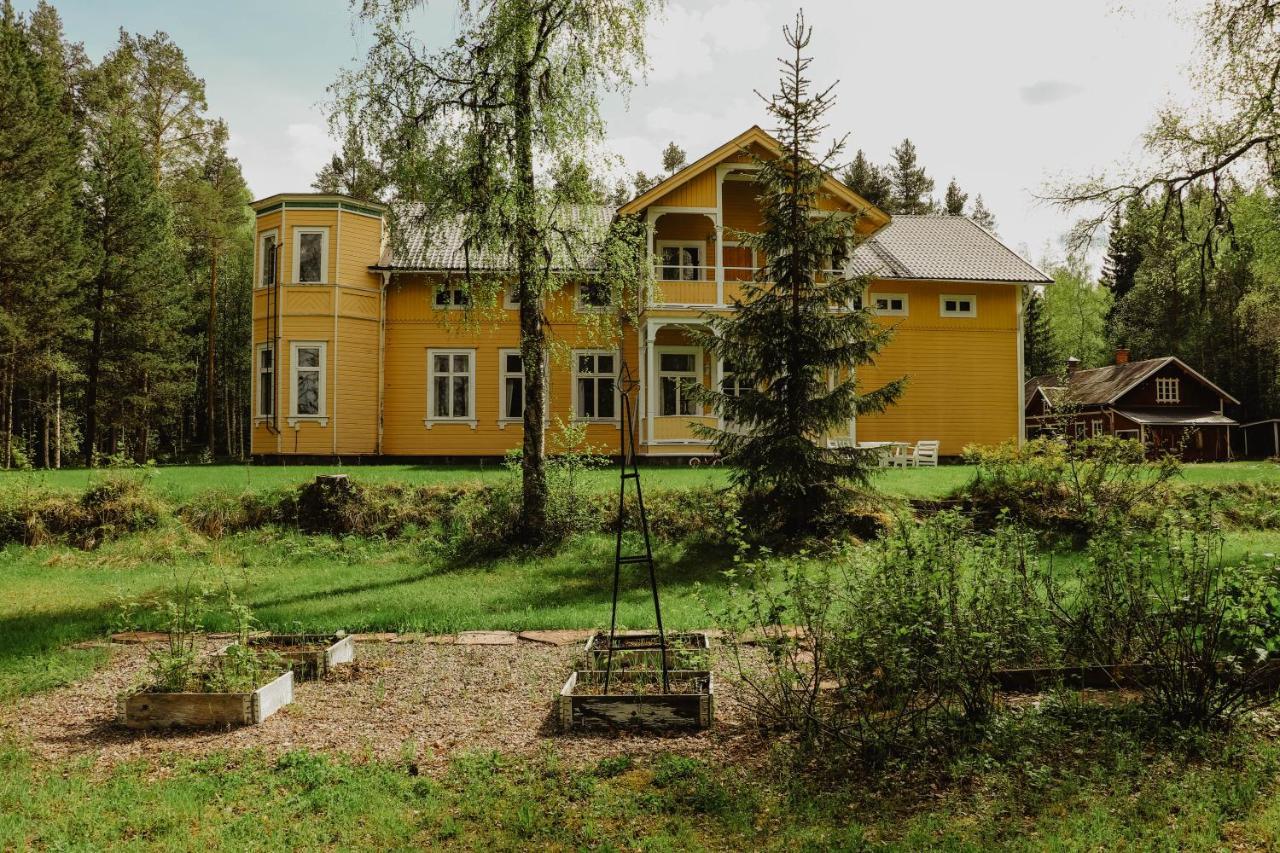 Bed and Breakfast Turistgarden Saerna Екстер'єр фото