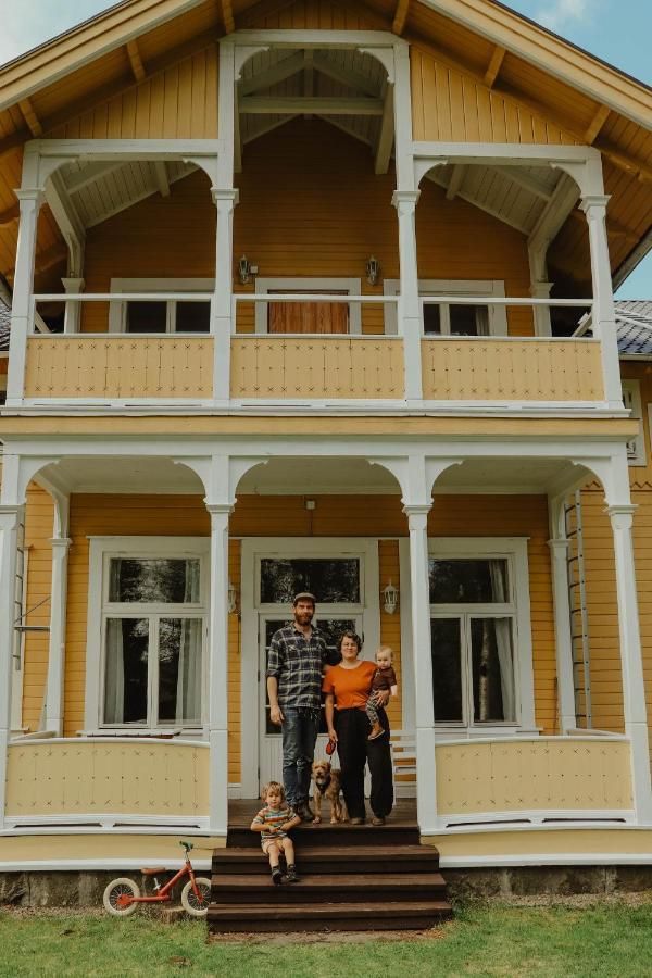 Bed and Breakfast Turistgarden Saerna Екстер'єр фото