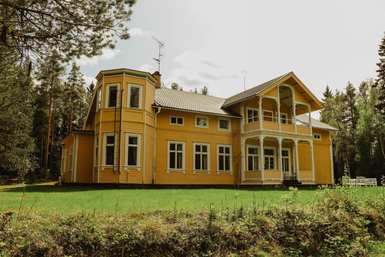 Bed and Breakfast Turistgarden Saerna Екстер'єр фото