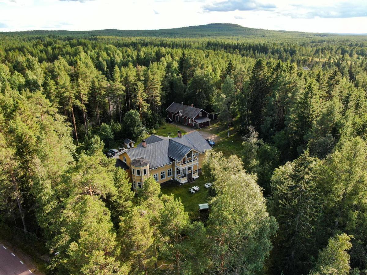 Bed and Breakfast Turistgarden Saerna Екстер'єр фото