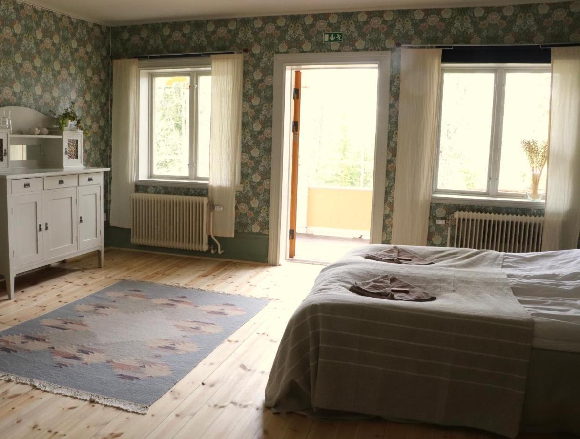 Bed and Breakfast Turistgarden Saerna Екстер'єр фото